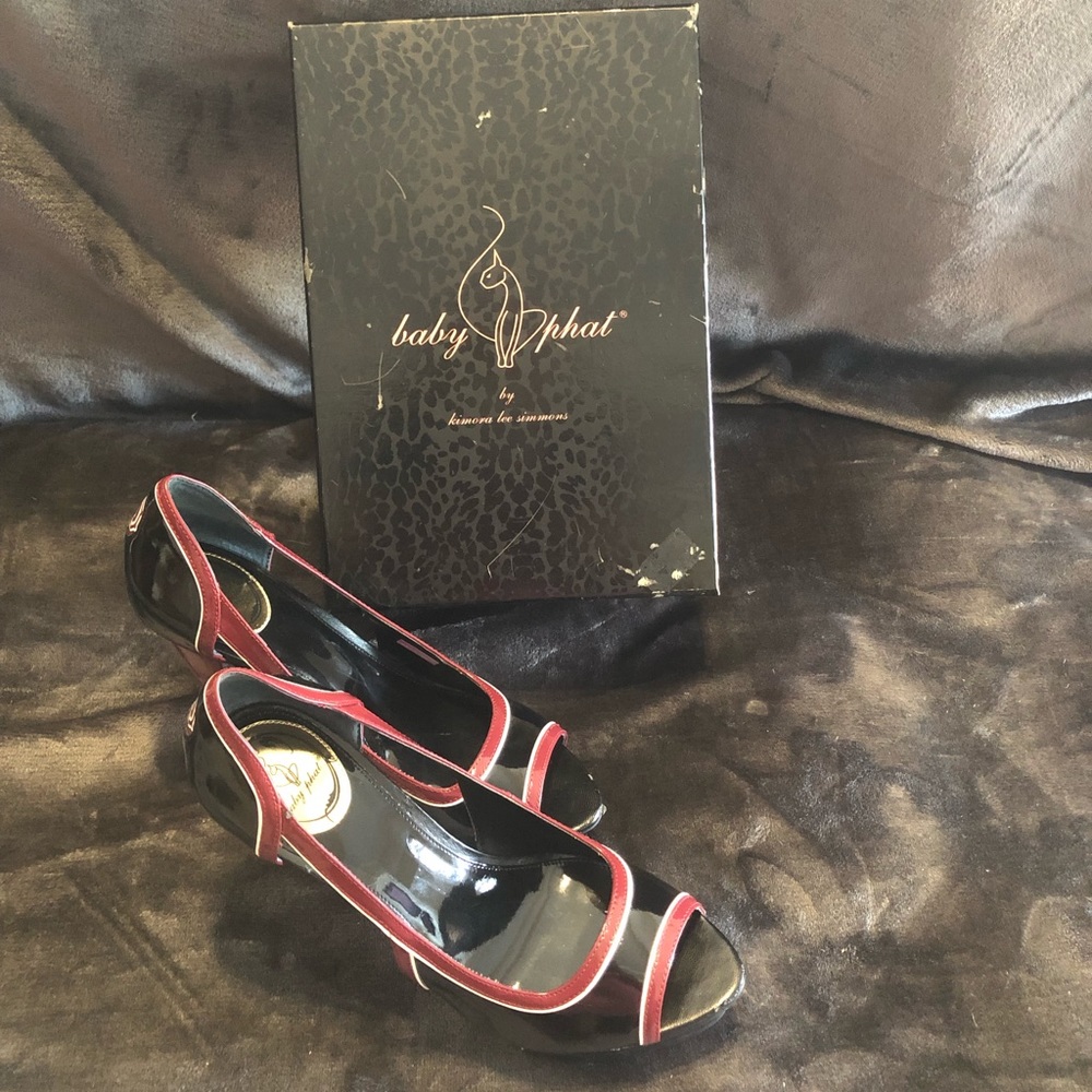 Shoes 👠. Closet update in progress 👠